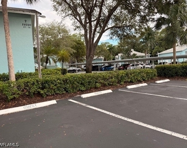 28280 Pine Haven Way - Photo Thumbnail 3