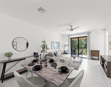 907 Homestead Road S - Photo Thumbnail 5