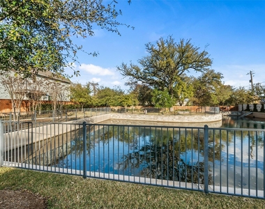 708 Ivory Manor Drive - Photo Thumbnail 20
