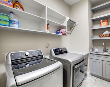 10423 Hatcher Drive - Photo Thumbnail 29