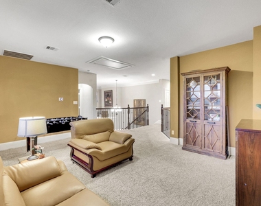 10423 Hatcher Drive - Photo Thumbnail 33