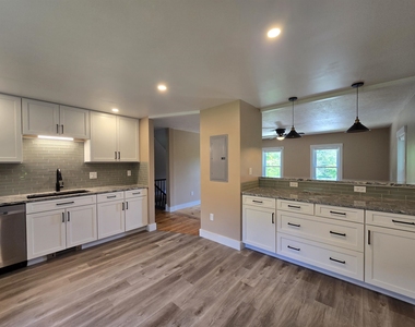 188 Greenville - Photo Thumbnail 5