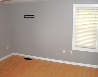 33 Norton - Photo Thumbnail 11