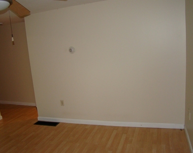 33 Norton - Photo Thumbnail 14