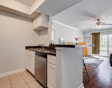 4515 Briar Hollow Place - Photo Thumbnail 7