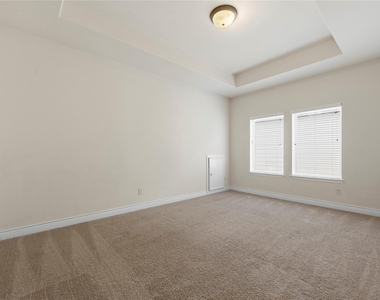 20323 Mary Point Lane - Photo Thumbnail 30