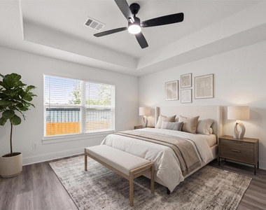 514 W Wilkins Street - Photo Thumbnail 6
