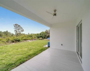 222 Pullman Street - Photo Thumbnail 8