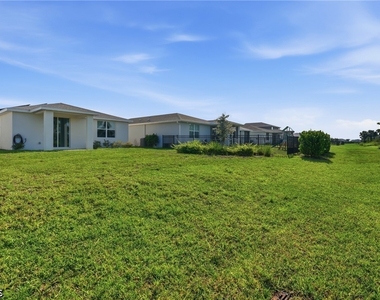 44197 Frontier Drive - Photo Thumbnail 11