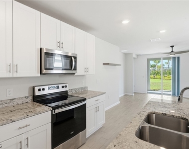 44197 Frontier Drive - Photo Thumbnail 4