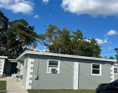3033 2nd Street - Photo Thumbnail 13