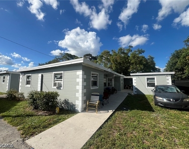 3033 2nd Street - Photo Thumbnail 15