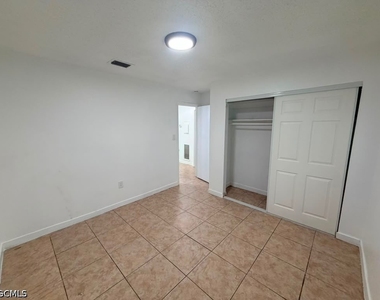 2148 Dora Street - Photo Thumbnail 2