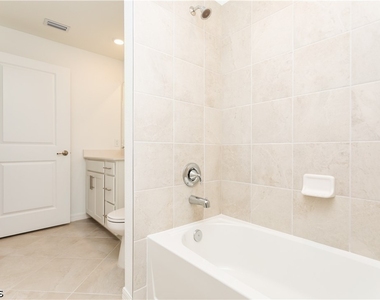 15375 Green Acres Avenue - Photo Thumbnail 14