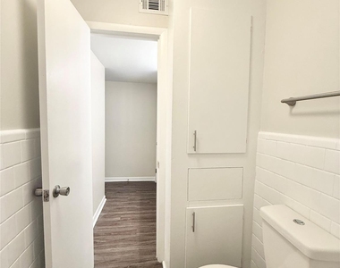 500 Willow Drive - Photo Thumbnail 17