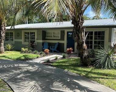 1343 Woodmere Lane - Photo Thumbnail 2