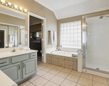 4310 Innsbrook - Photo Thumbnail 19