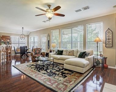 4310 Innsbrook - Photo Thumbnail 14