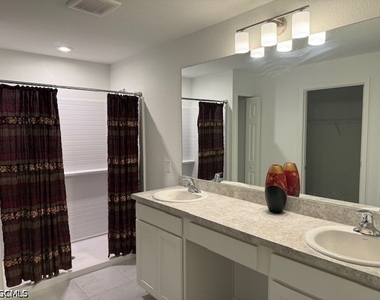 3113 74th Street W - Photo Thumbnail 23