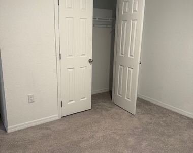 3113 74th Street W - Photo Thumbnail 10