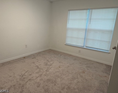 3113 74th Street W - Photo Thumbnail 12