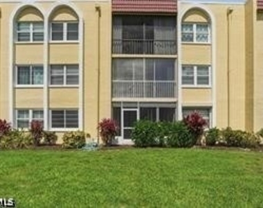 1085 Forest Lakes Drive - Photo Thumbnail 24