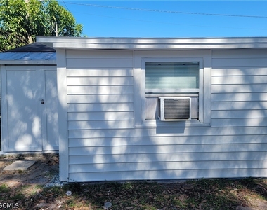 717 Burdick Avenue - Photo Thumbnail 1