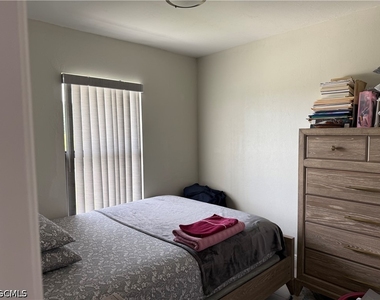 6001 Ida Avenue N - Photo Thumbnail 5
