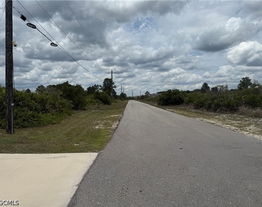 6001 Ida Avenue N - Photo Thumbnail 2