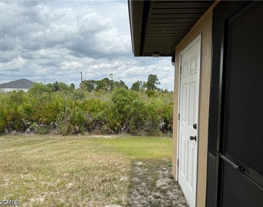 6001 Ida Avenue N - Photo Thumbnail 20