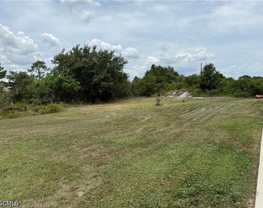 6001 Ida Avenue N - Photo Thumbnail 1