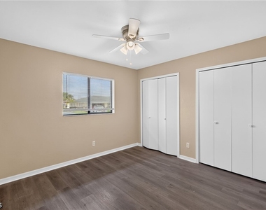 718 Sw 35th Terrace - Photo Thumbnail 10