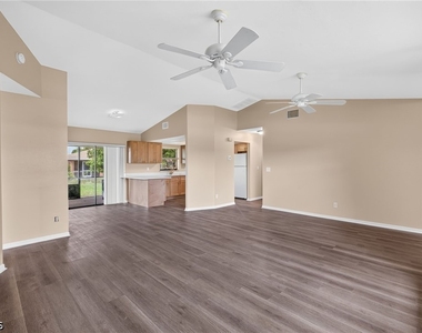 718 Sw 35th Terrace - Photo Thumbnail 4