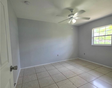 5626 6th Avenue - Photo Thumbnail 6
