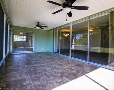 5302 Malibu Court - Photo Thumbnail 14