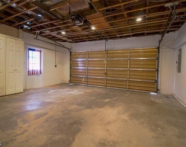 5302 Malibu Court - Photo Thumbnail 16