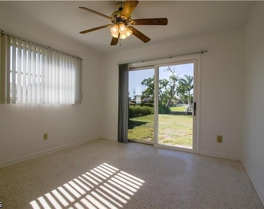 5302 Malibu Court - Photo Thumbnail 10