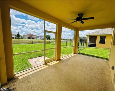 8041 Allamanda Court - Photo Thumbnail 11