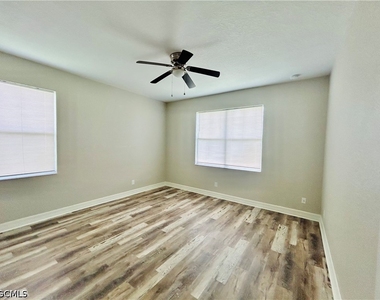 8041 Allamanda Court - Photo Thumbnail 19