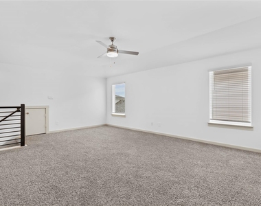 2905 Highgate Hill Lane - Photo Thumbnail 24