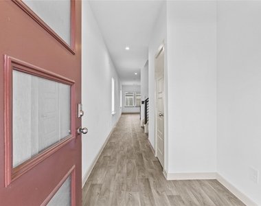 2905 Highgate Hill Lane - Photo Thumbnail 4