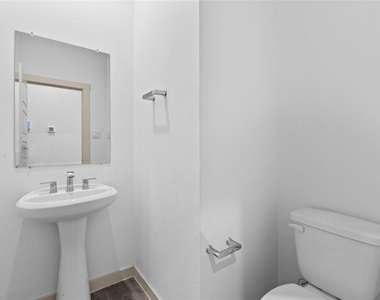 2905 Highgate Hill Lane - Photo Thumbnail 14