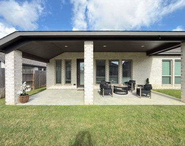 7510 Spiceberry Lodge Court - Photo Thumbnail 6