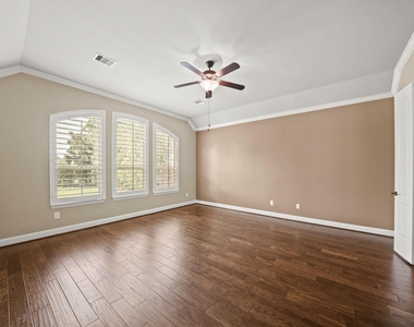 28223 Red Shady Oaks Drive - Photo Thumbnail 15
