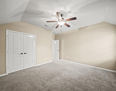 28223 Red Shady Oaks Drive - Photo Thumbnail 23