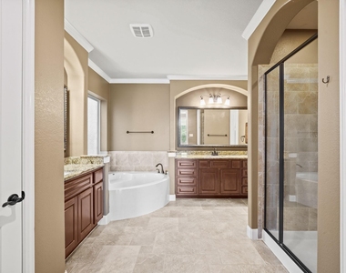 28223 Red Shady Oaks Drive - Photo Thumbnail 18