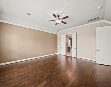 28223 Red Shady Oaks Drive - Photo Thumbnail 16