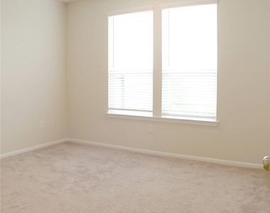 6327 Ballard Brook Lane - Photo Thumbnail 6
