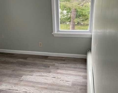 26 River Edge - Photo Thumbnail 4