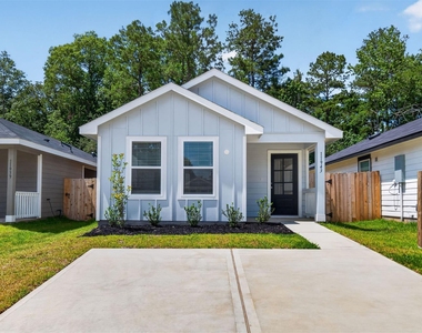 11943 Detar Court - Photo Thumbnail 1